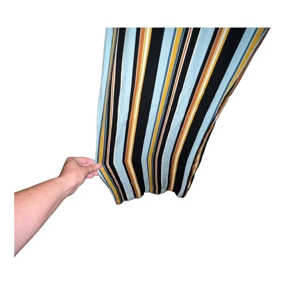 Xhilaration‎ Women's Pants & Jumpsuits Multicolor Striped Sleeveless V-Neck XXL